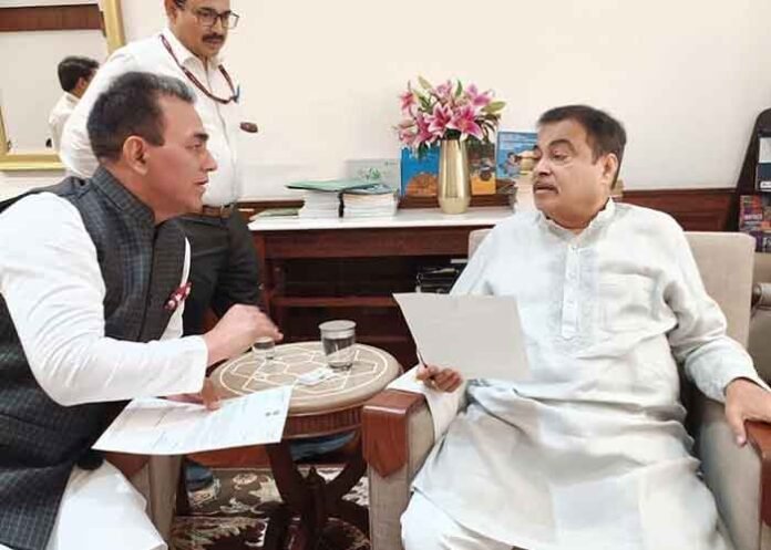 MP Raj Kumar Chabbewal urges Nitin Gadkari