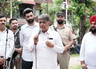 Manish Tewari paid tribute to freedom fighters