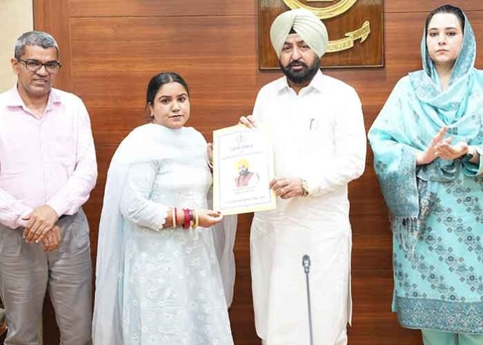 Mundian hands over appointment letters