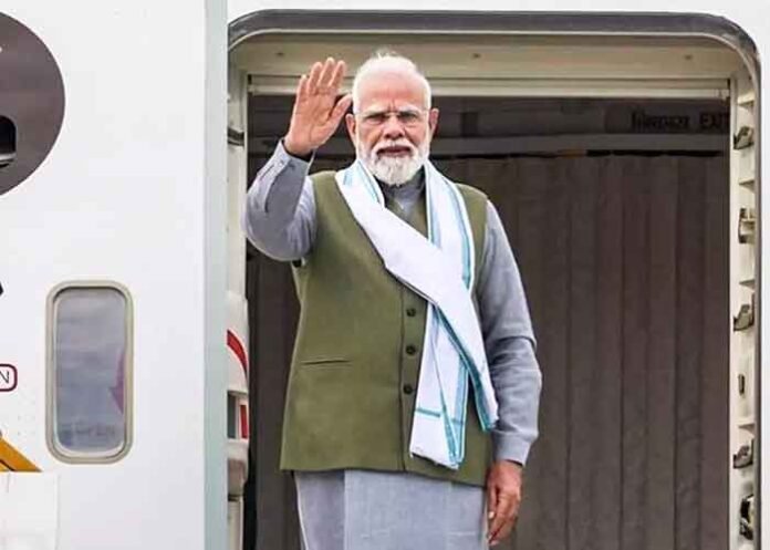 Narendra Modi Visit Via Plane Flight