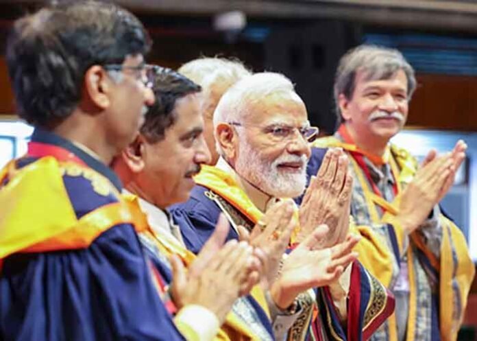 PM Modi connection with students