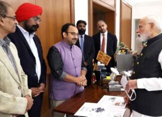 PM Modi Meets 20 Space Startups, Calls for India to Become Global Space Technology Hub PM Modi interacts with space startups