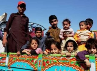 Pakistan’s Punjab Deports Nearly 140,000 Undocumented Afghan Migrants Amid Ongoing Crackdown