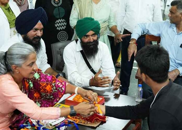 Raksha Bandhan celebrations at Punjab de-addiction centres