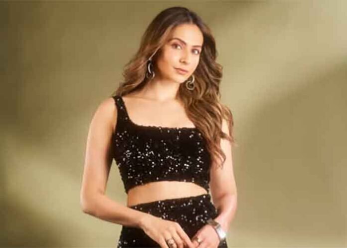 Rakul Preet Singh Actress shares pic