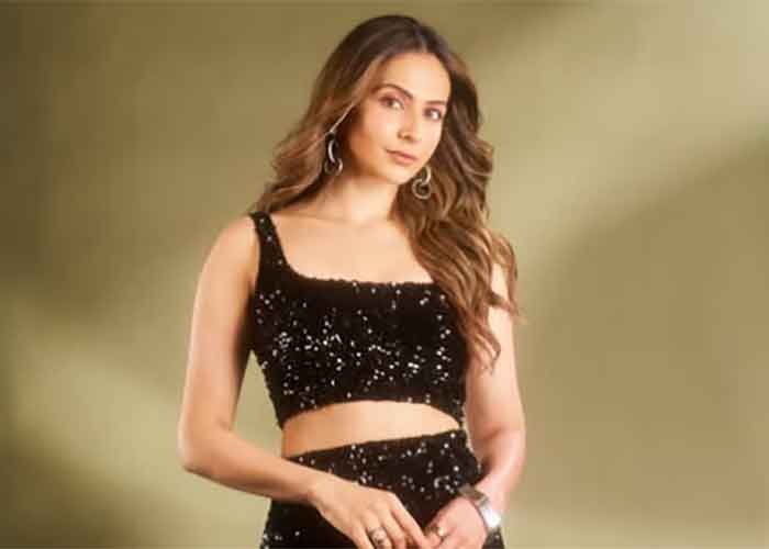 Rakul Preet Singh Actress shares pic