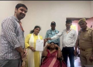 Ram Temple Attendant Returns ₹20 Lakh Chain, Wins Praise Amid Donation Row