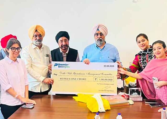 Saluja family donates 1 crore to DSGMC