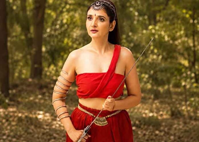 Smriti Khanna role in They Chose Wrong Enemy