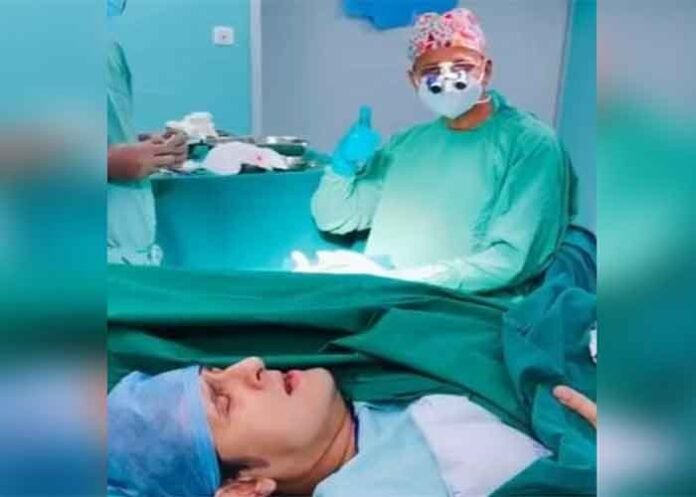 Sonu Nigam Sings Song During Surgery
