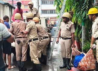 Tarapith Fire Tragedy: 15 Hotels Near Tara Temple Ordered Shut Indefinitely Tarapith fire mishap Kolkata