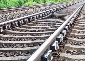 Russia Explores Rail Link to India to Bypass Key Maritime Chokepoints Train Track Rail Network