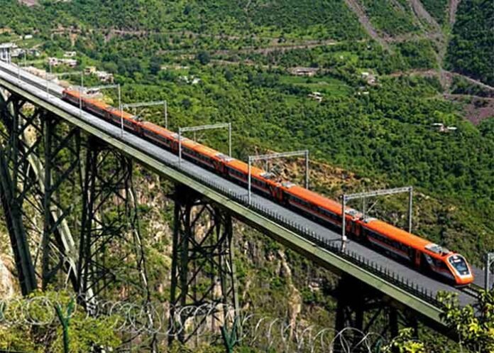 Vande Bharat Train Crossing Chenab Bridge