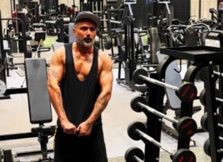 Yo Yo Honey Singh flaunts muscular physique as he prepares for London Fashion Week