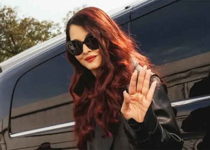 Aishwarya Rai Bachchan Shares Selfie Moment