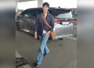Akshay Kumar’s Son Aarav Makes Rare Public Appearance with Twinkle Khanna, Nitara at Airport