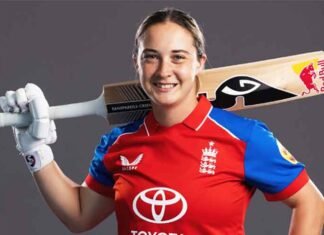 Sydney Sixers Sign England All-Rounder Alice Capsey from Renegades for WBBL 12 Alice Capsey English Cricketer