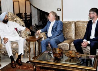 Australian High Commissioner Philip Green Meets Punjab BJP Chief Kewal Dhillon in Chandigarh Australian High Commissioner Philip Green meets Kewal Dhillon