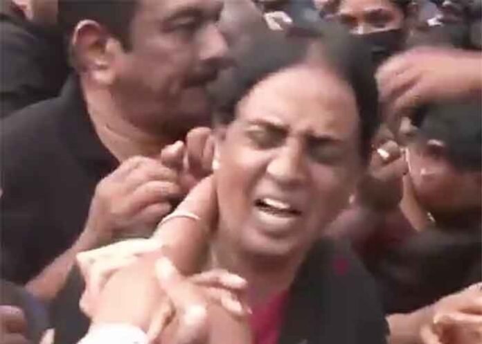 BRS MLAs misbehaved with women colleagues video