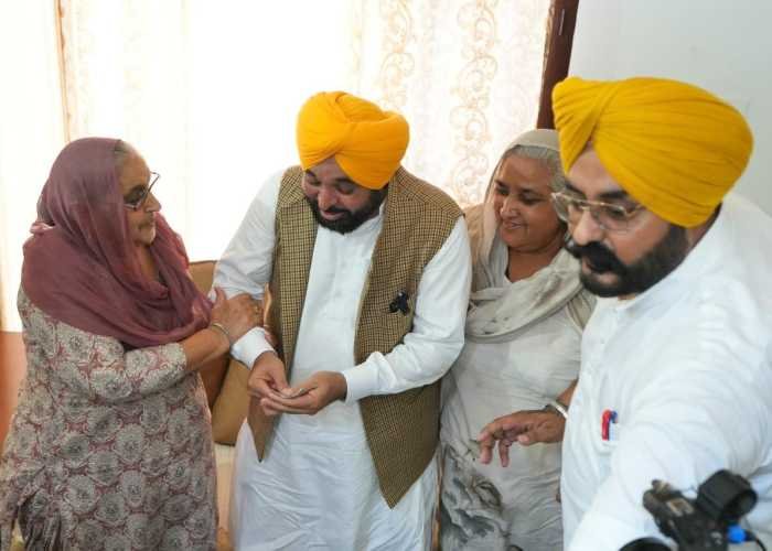 Bhagwant Mann Launches AAP’s Door-to-Door Campaign from Dhuri, Highlights ‘Mann Da Munafa’