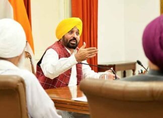 Akal Takht Supreme for All of Us, No Compromise on Law to Protect Guru Granth Sahib Ji: CM Mann in Meeting with 7-Member Panel Bhagwant Mann on Akal Takht Supreme in