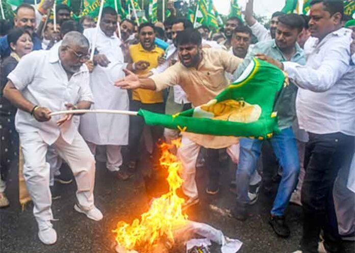 Bihar Congress, RJD protest