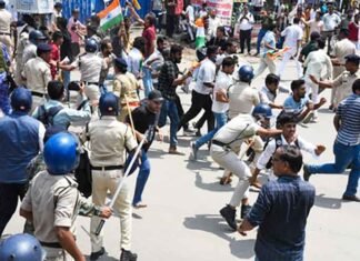 Bihar Police SI Candidates Protest in Patna, Demand Immediate Announcement of PET Dates Bihar Police SI candidates protest in Patna