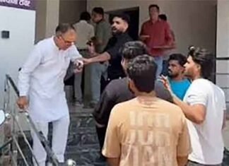 Bikaner Congress Assault Case: Mahila Congress Chief Named in Complaint, Two Suspended for Six Years Bikaner Rajasthan Congress Madan Gopal Meghwal assault case