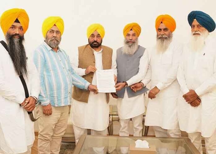 CM Mann meets SGPC