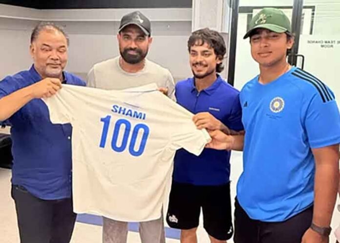 Cricket Association of Bengal felicitates Shami