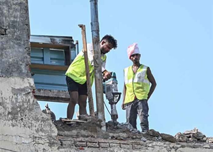 Delhi Under-construction building collapses in Alipur