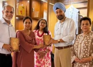 Former Ambassador Navtej Singh Sarna Visits S. Nanak Singh Centre at Guru Nanak Dev University Former Ambassador Navtej Singh Sarna visits Guru Nanak Dev University