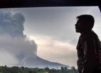 Jakarta Airport Temporarily Closed After Volcanic Ash Detected, Flights Disrupted