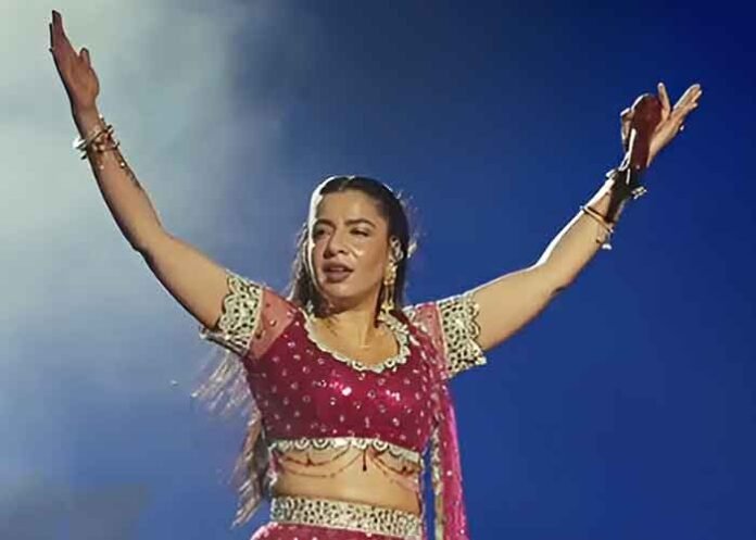 Jasmine Sandlas embraces her Punjabi roots