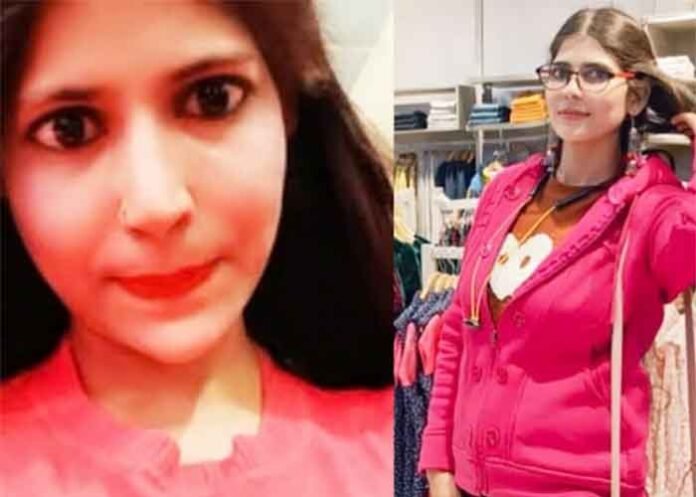 Karishma Aziz journalist