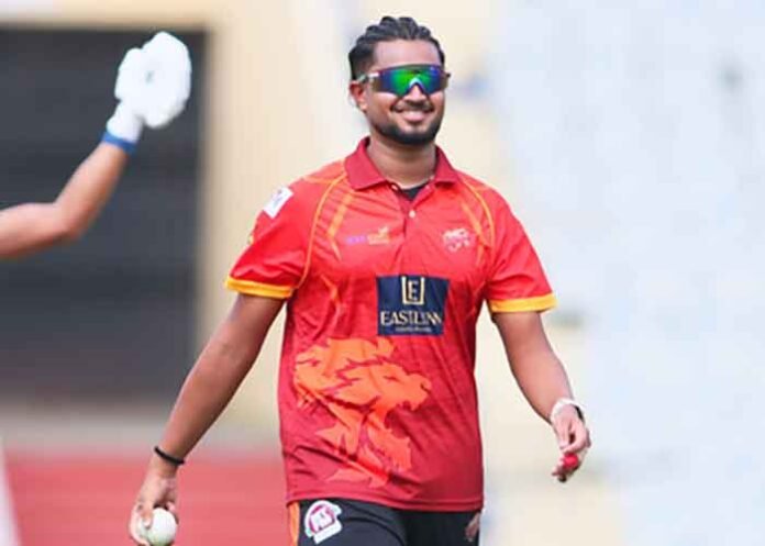 Kartik Chadha Cricketer