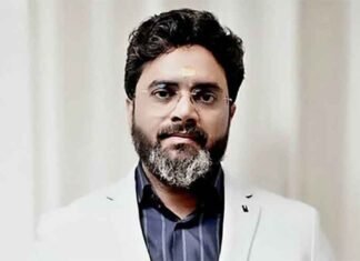 Kashi Vishwanath Temple CEO Vishwabhushan Mishra Transferred to UPSSSC as Deputy Secretary Kashi Vishwanath Temple CEO Vishwabhushan