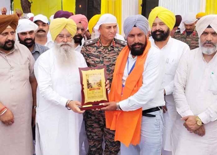 Khuddian pays tribute to Saragarhi martyrs