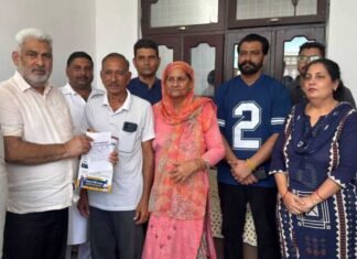 AAP Takes ‘Mann De Munaffe’ Campaign Door-to-Door Across Punjab, Highlights 4.5-Year Report Card