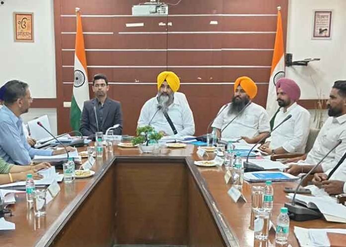 MP Sarabjit Singh Khalsa reviews development schemes