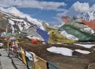 Gangotri-Gaumukh Trek Tragedy: Maharashtra Tourist Falls Into 130-Metre Gorge, Search Continues