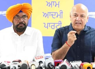 ED Raids Aimed at Taking Control of Punjab After BJP Campaign Failed, Alleges Manish Sisodia Manish Sisodia accuses BJP-led Centre
