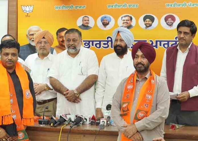 Many leaders join BJP Kewal Dhillon