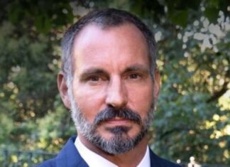 Prince Rahim Aga Khan V Begins Seven-Day India Visit Today