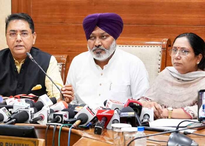 Punjab Ready to Match Central Employees Salary