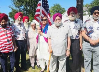 Punjabi Cultural Society of Chicago Participates in Schaumburg Labor Day Parade, Honours Global Punjabi Achievers Punjabi Cultural Society of Chicago joined Schaumburg Labor Day Parade