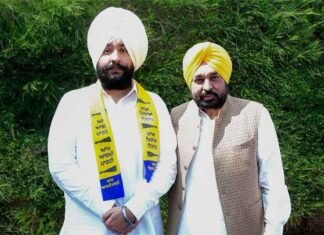 Jalandhar Akali Leader Rantej Singh Powar Joins AAP, CM Bhagwant Mann Welcomes Him into Party Rantej Singh Powar joins AAP CM Mann