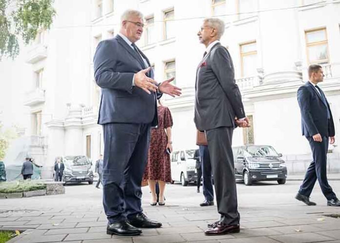 S Jaishankar with Andrii Sybiha