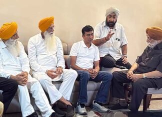 SGPC Delegation meets Nepal PMO representatives, offers assistance for disaster relief SGPC delegation meets Nepal PMO representatives