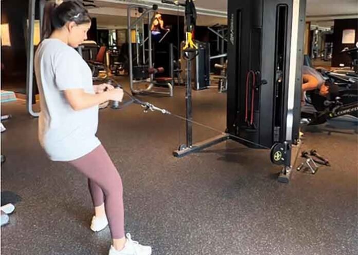 Samantha shares a third-trimester workout